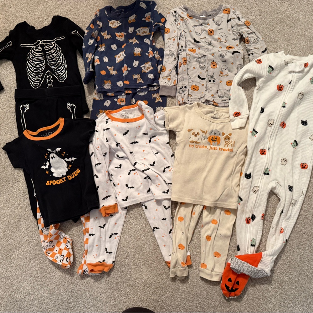 Kids Cozy Halloween Pajamas Lot 18-24 months